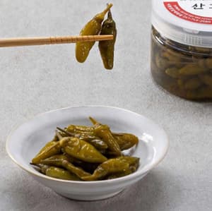 산고추 절임 220g | 새콤매콤한 밥반찬·고기 곁들임